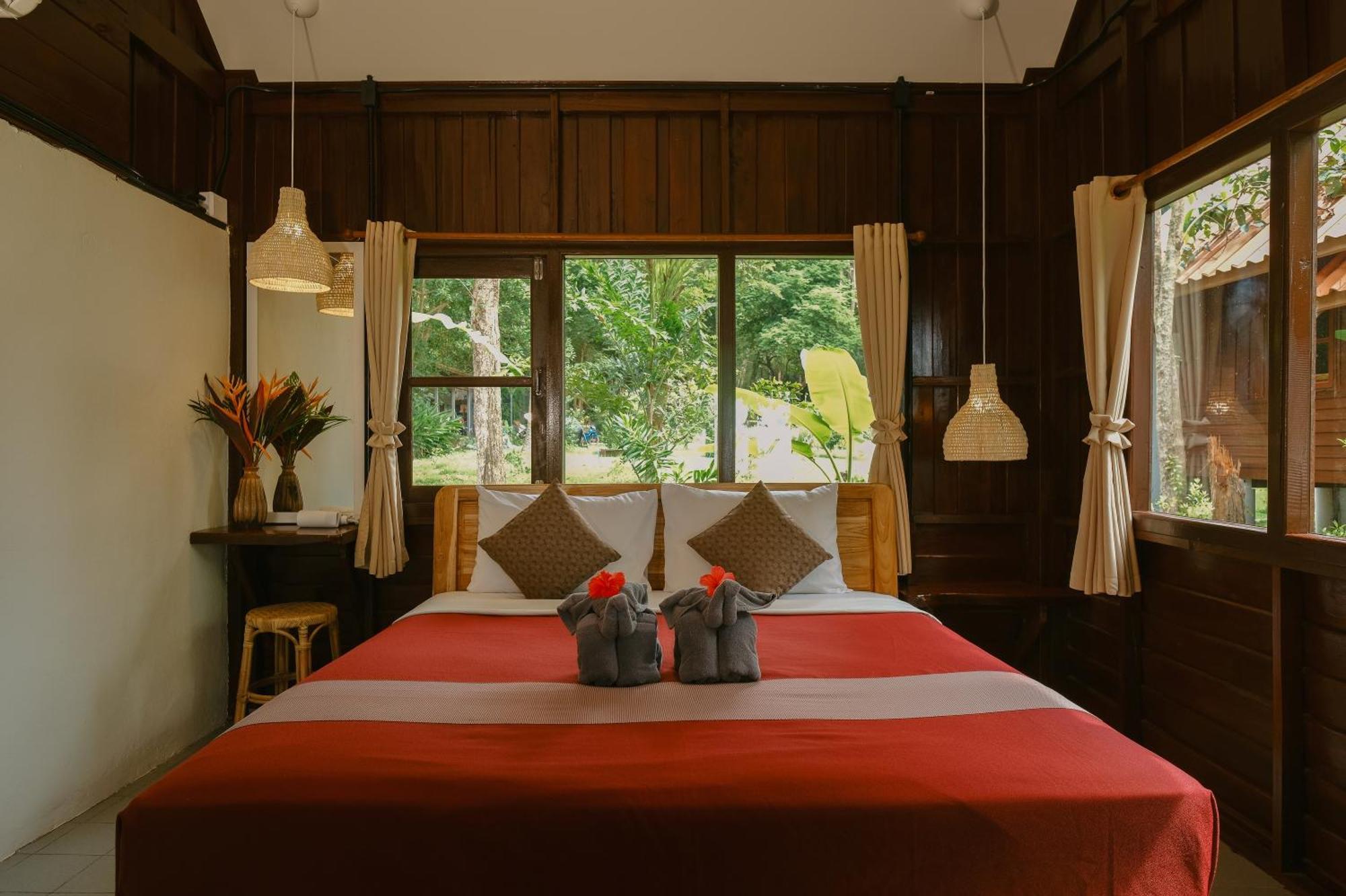 Joy Bungalow Resort And Restaurant Koh Jum Exterior foto