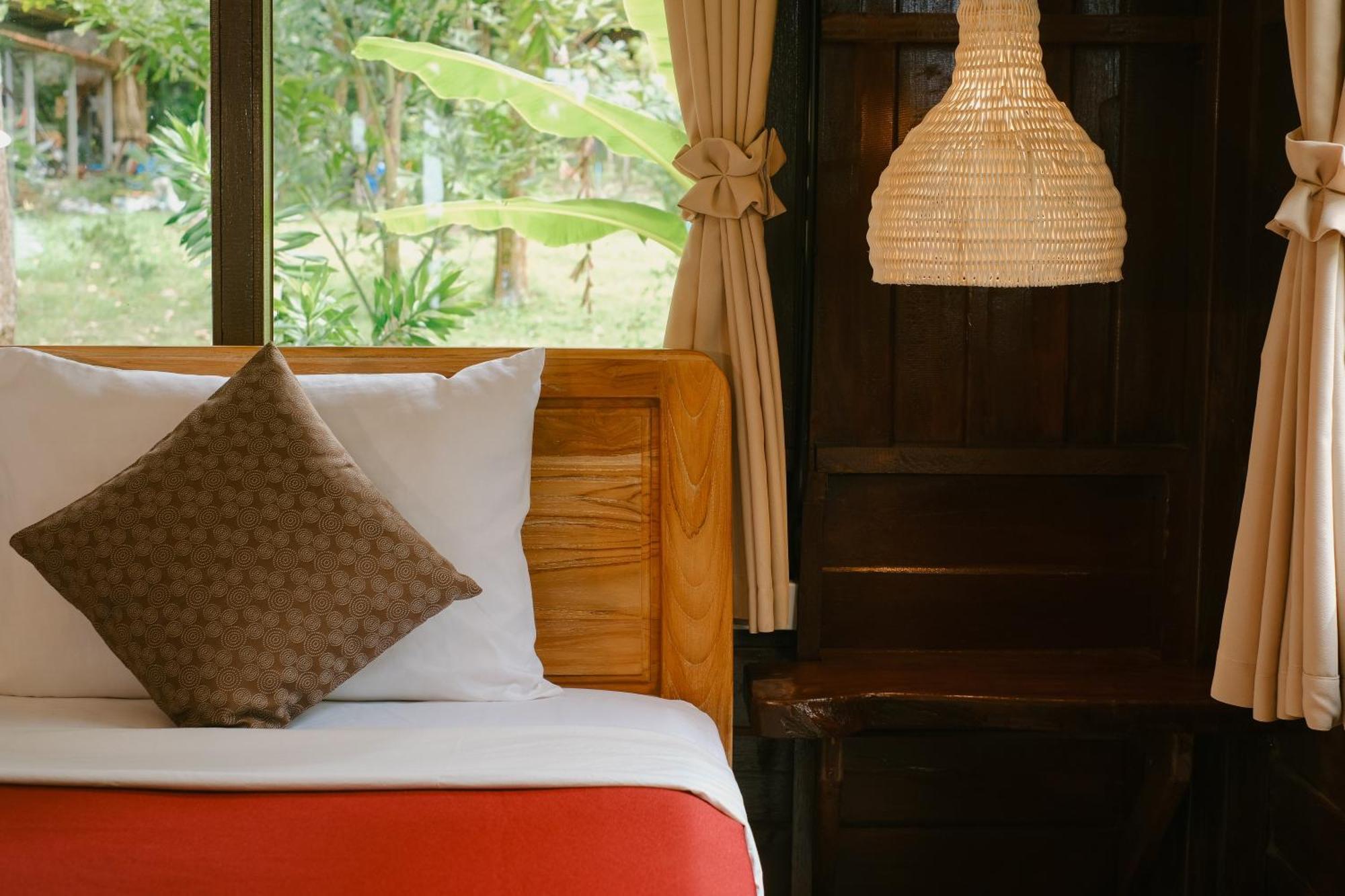 Joy Bungalow Resort And Restaurant Koh Jum Exterior foto
